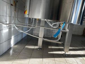 Livraison et installation d’un pasteurisateur P500 EW PRO Kämpf fournitures laitières Sàrl