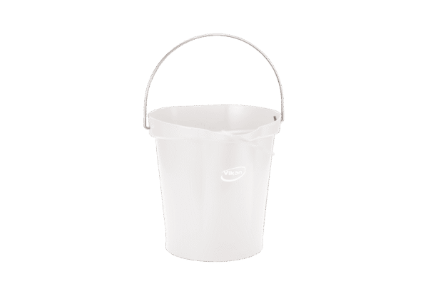 (3245)seau vikan plastique gradué avec bec verseur ,12 l (blanc).3
